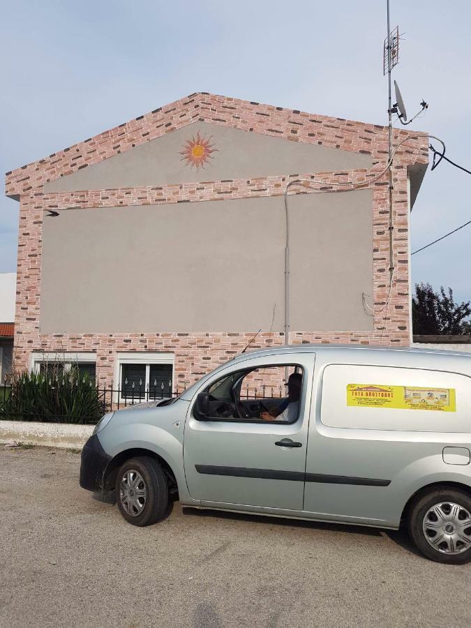 Loga Apartment *